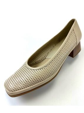 Rangoni bone perforated square toe slip on leather court shoe Size 9.5